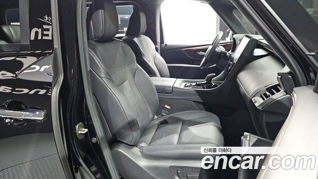 Toyota Alphard 2025 — photo 18