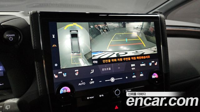 Toyota Alphard 2025 — photo 20