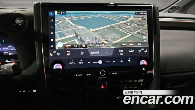 Toyota Alphard 2025 — photo 22