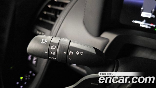 Toyota Alphard 2025 — photo 31