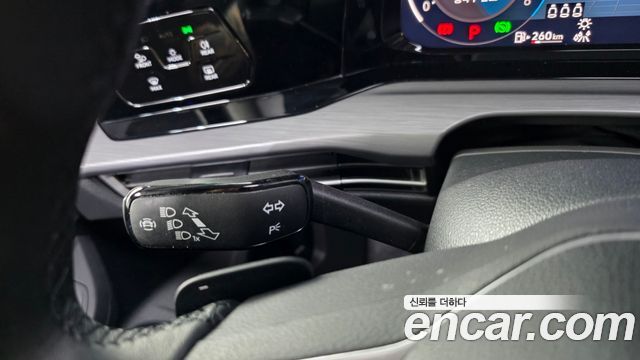 Volkswagen Golf 2022 — photo 34