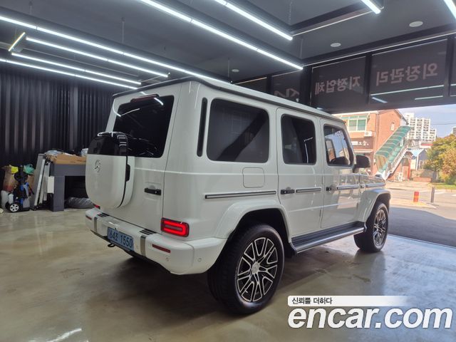 Mercedes-Benz G-Class 2025 — photo 2