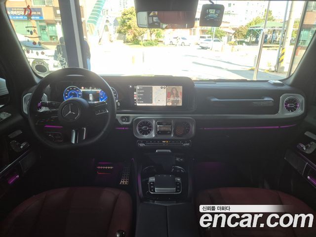 Mercedes-Benz G-Class 2025 — photo 5