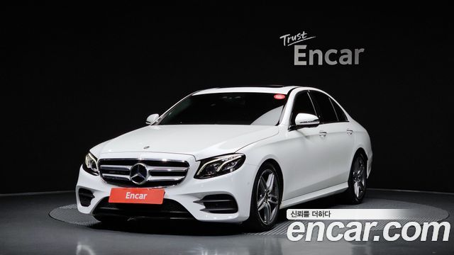 Mercedes-Benz E-Class 2019 — photo 1