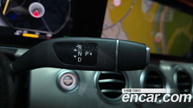 Mercedes-Benz E-Class 2019 — photo 9