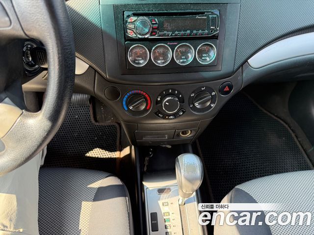 Chevrolet Korea Gentra 2008 — photo 14