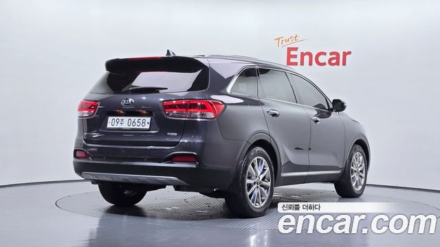 Kia Sorento 2016 — photo 2