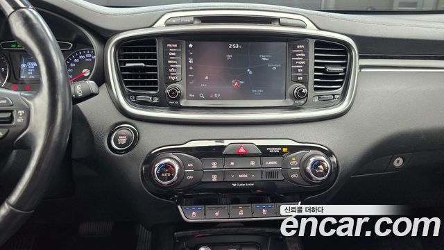 Kia Sorento 2016 — photo 14