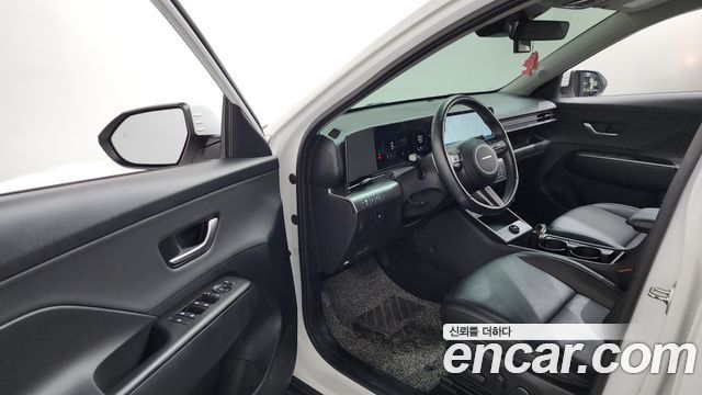 Hyundai Kona 2023 — photo 13