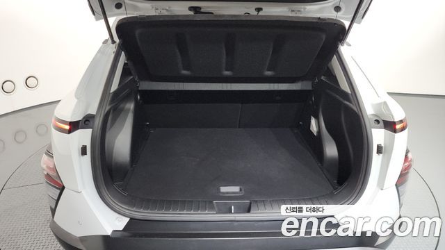 Hyundai Kona 2023 — photo 24