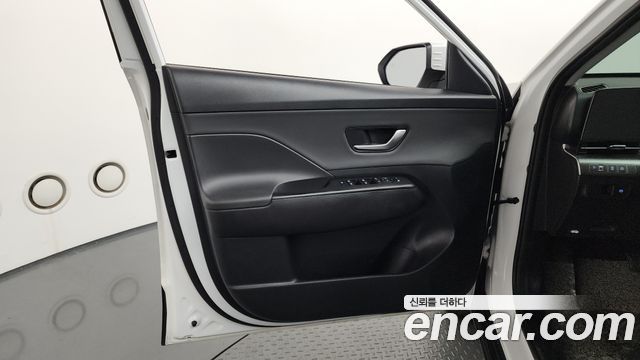 Hyundai Kona 2023 — photo 14