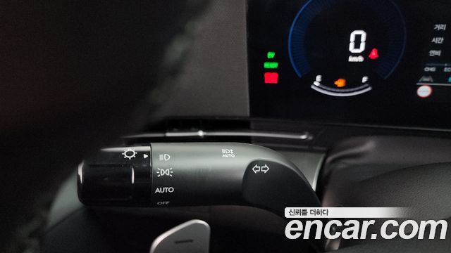 Hyundai Kona 2023 — photo 27