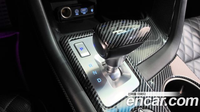 Genesis G70 2018 — photo 12