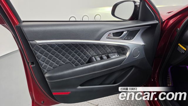 Genesis G70 2018 — photo 14