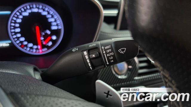 Genesis G70 2018 — photo 29