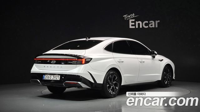 Hyundai Sonata 2024 — photo 2
