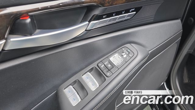 Genesis G90 2021 — photo 19