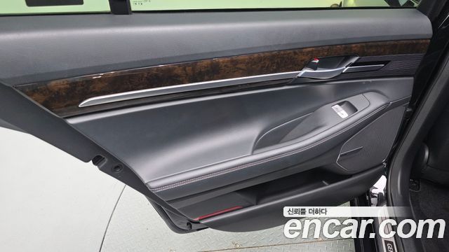 Genesis G90 2021 — photo 15