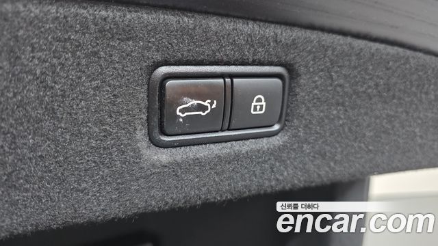 Genesis G90 2021 — photo 33