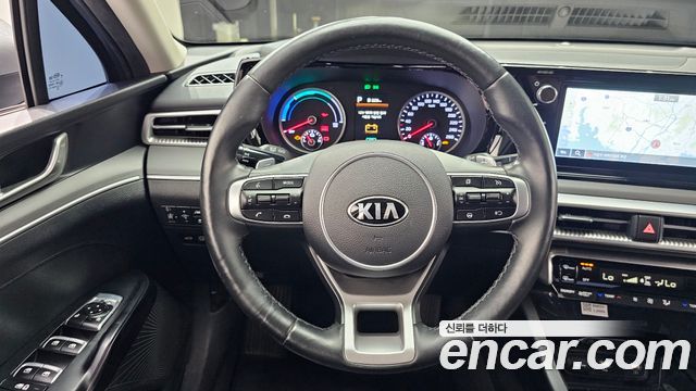 Kia K5 2021 — photo 13