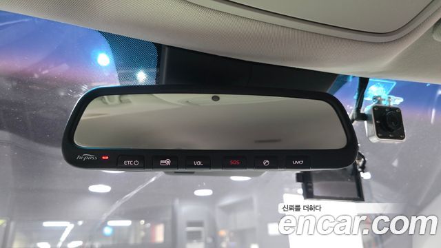 Kia K7 2020 — photo 22