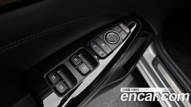 Kia K7 2020 — photo 25