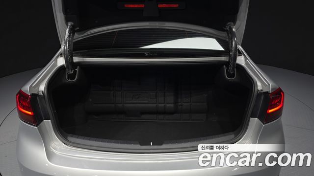 Kia K7 2020 — photo 27