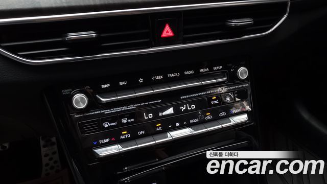 Kia K7 2020 — photo 29