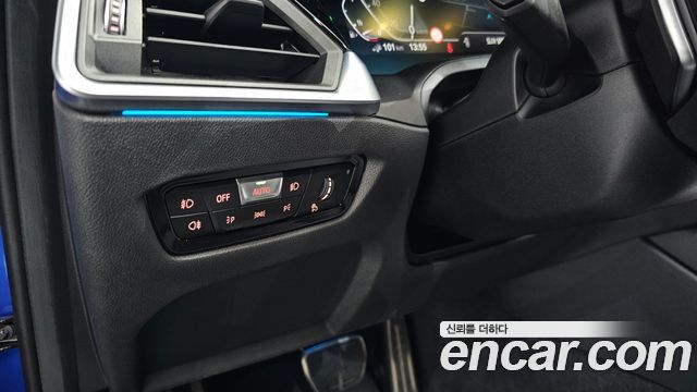 BMW 3-Series 2022 — photo 20