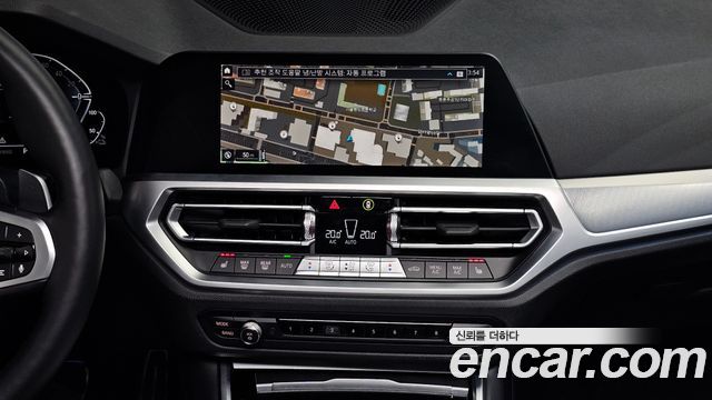 BMW 3-Series 2022 — photo 23