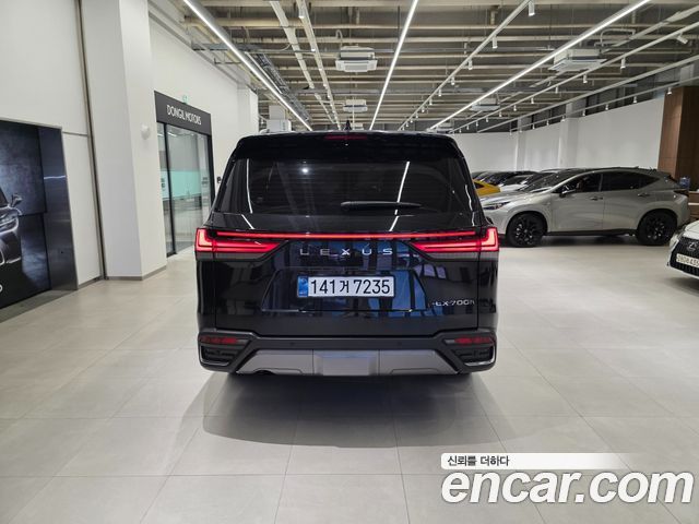 Lexus LX 2026 — photo 4
