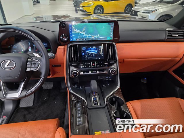 Lexus LX 2026 — photo 9