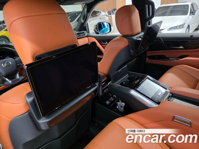Lexus LX 2026 — photo 12