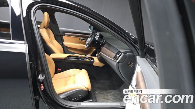 Volvo S90 2023 — photo 11