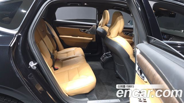 Volvo S90 2023 — photo 12