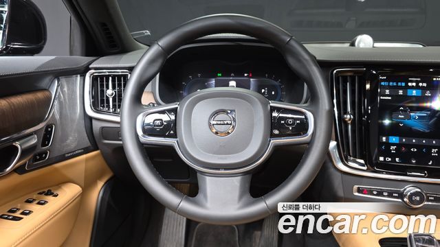 Volvo S90 2023 — photo 13