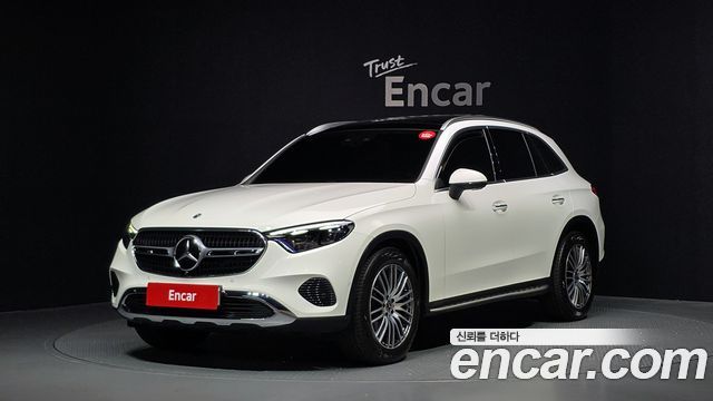 Mercedes-Benz GLC-Class 2025 — photo 1