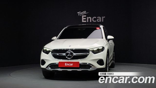 Mercedes-Benz GLC-Class 2025 — photo 3