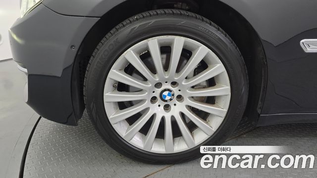 BMW 7-Series 2014 — photo 5