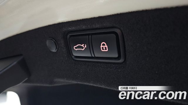 Kia K7 2016 — photo 19