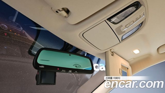 Kia K7 2016 — photo 20