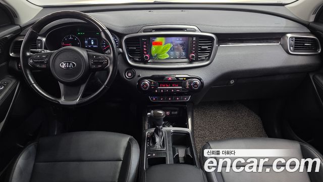 Kia Sorento 2016 — photo 10