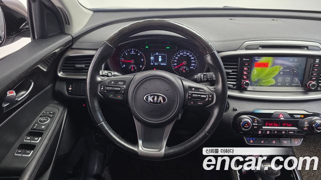 Kia Sorento 2016 — photo 19