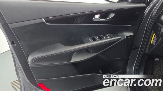 Kia Sorento 2016 — photo 14