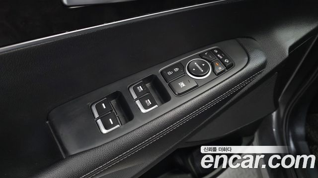 Kia Sorento 2016 — photo 27