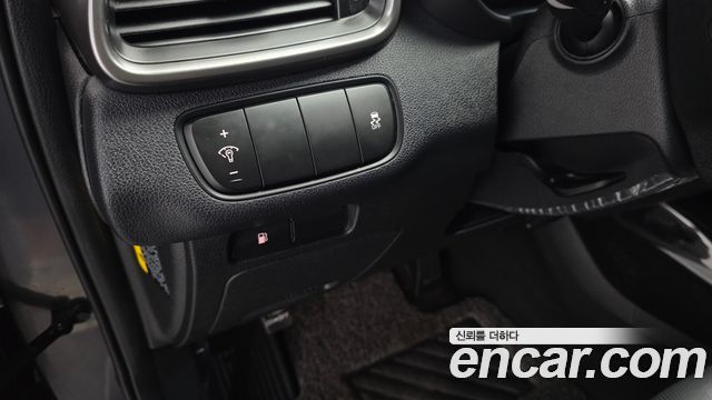 Kia Sorento 2016 — photo 28