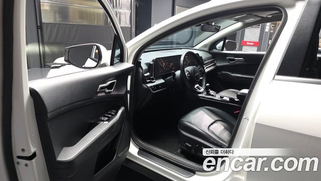 Kia Sportage 2022 — photo 13