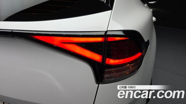 Kia Sportage 2022 — photo 9