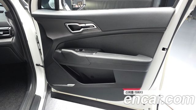 Kia Sportage 2022 — photo 14