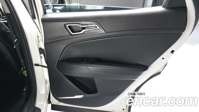 Kia Sportage 2022 — photo 15